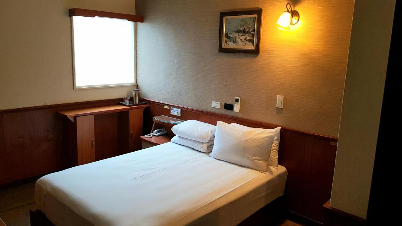 New May Flower Hotel Taipeh Exterior foto